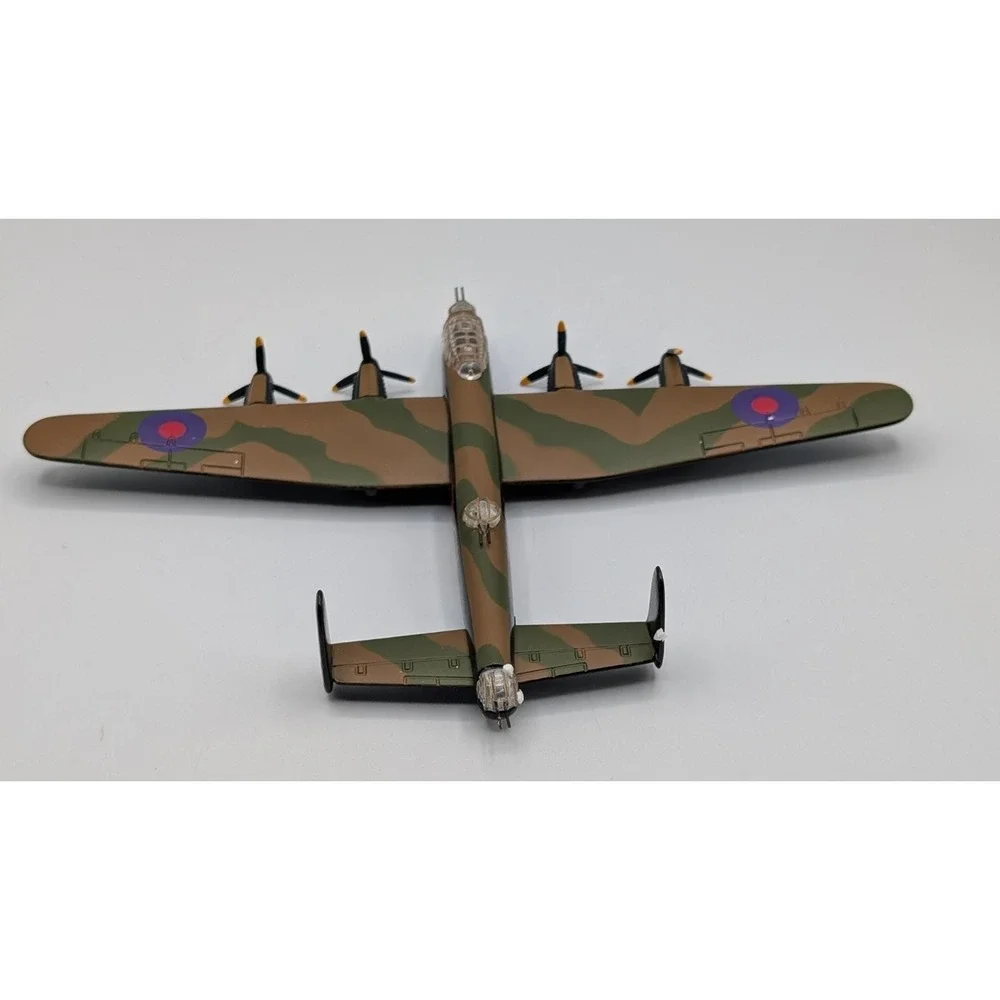 Military Giants of the Sky Avro Lancaster Admiral Prune - Bombardier Diecast